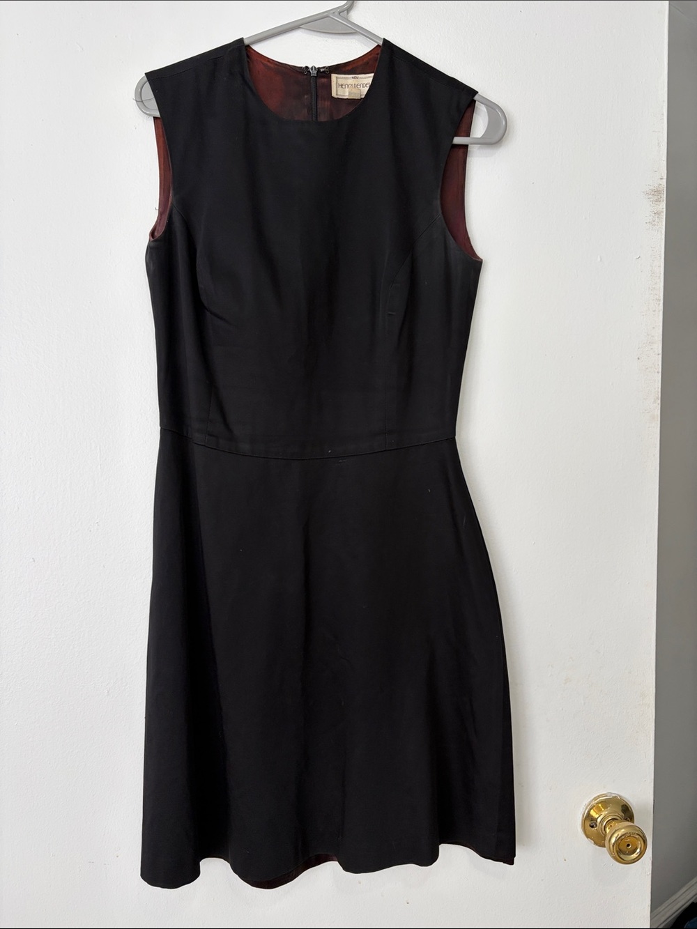 Henri Bendel Classic Sleeveless Black Shift Sresa